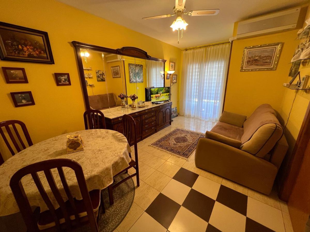 Apartament Montana Torrevieja Exteriör bild