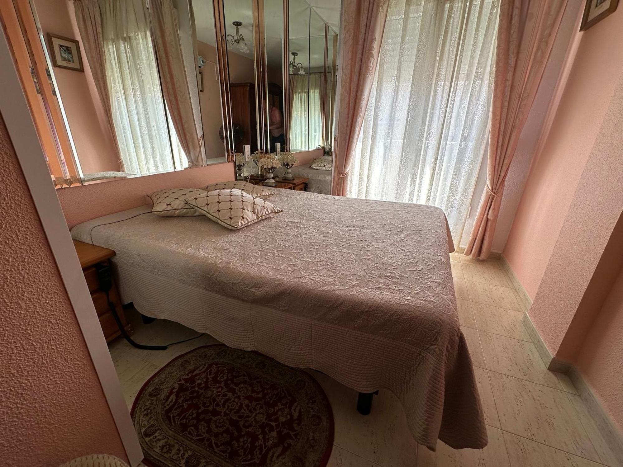 Apartament Montana Torrevieja Exteriör bild