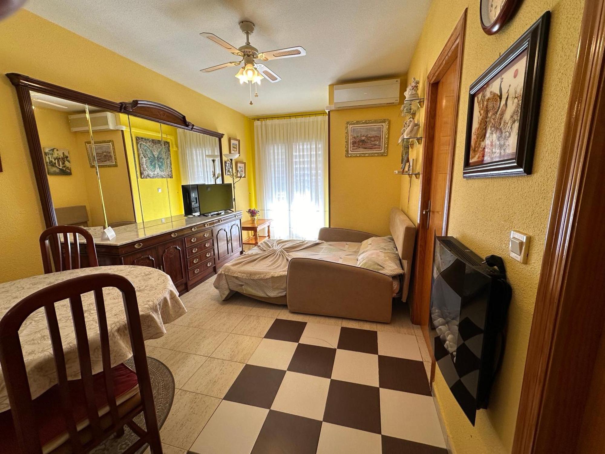 Apartament Montana Torrevieja Exteriör bild