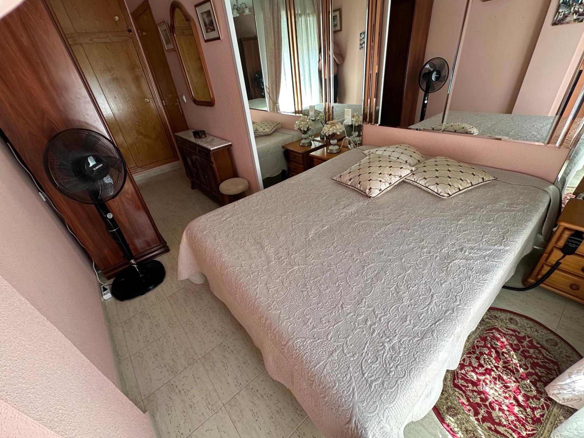 Apartament Montana Torrevieja Exteriör bild